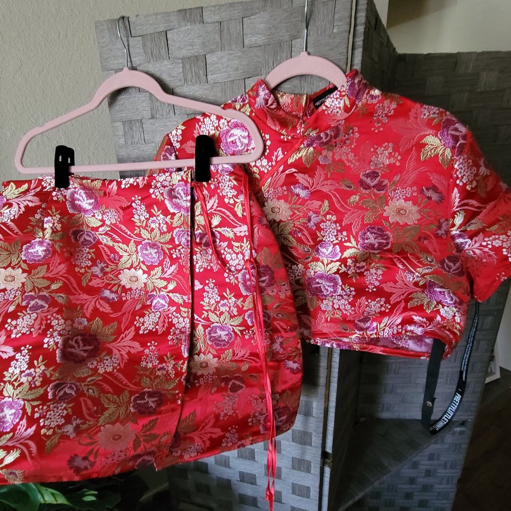 PLT Pretty Little Thing two piece set